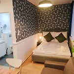 Great Polonia Center شقة فندقية
