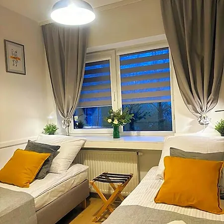 מלון דירות Great Polonia Center קרקוב