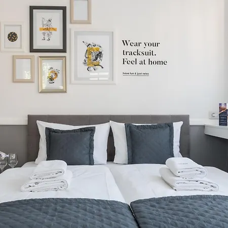 Great Polonia Center Appart hôtel 3*